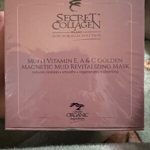 Golden Magnetic Mud Mask brand new